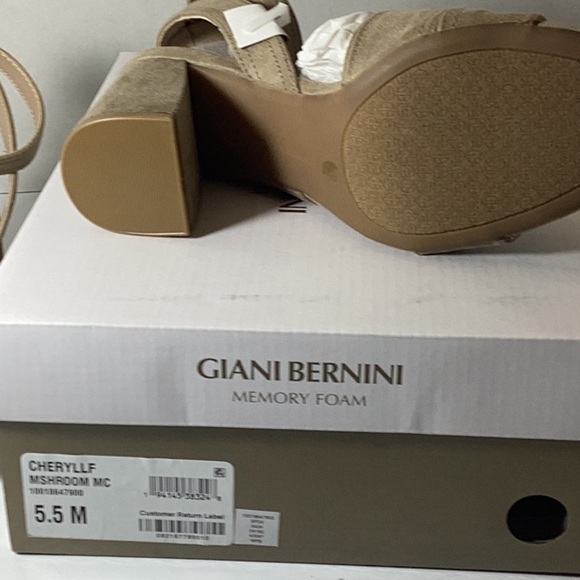 Giani Bernini Women's Cheryll Memory Foam Asymmetrical Block Heel Dress Sandals - Picture 7 of 8